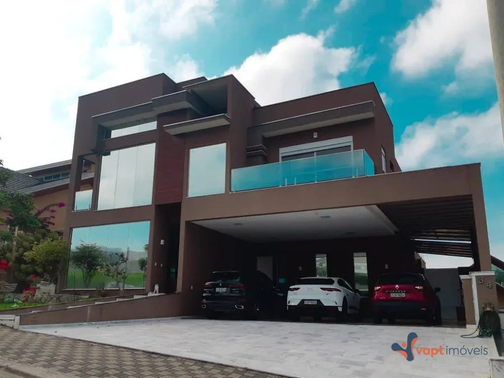 Sobrado, 5 quartos, 680 m² - Foto 1