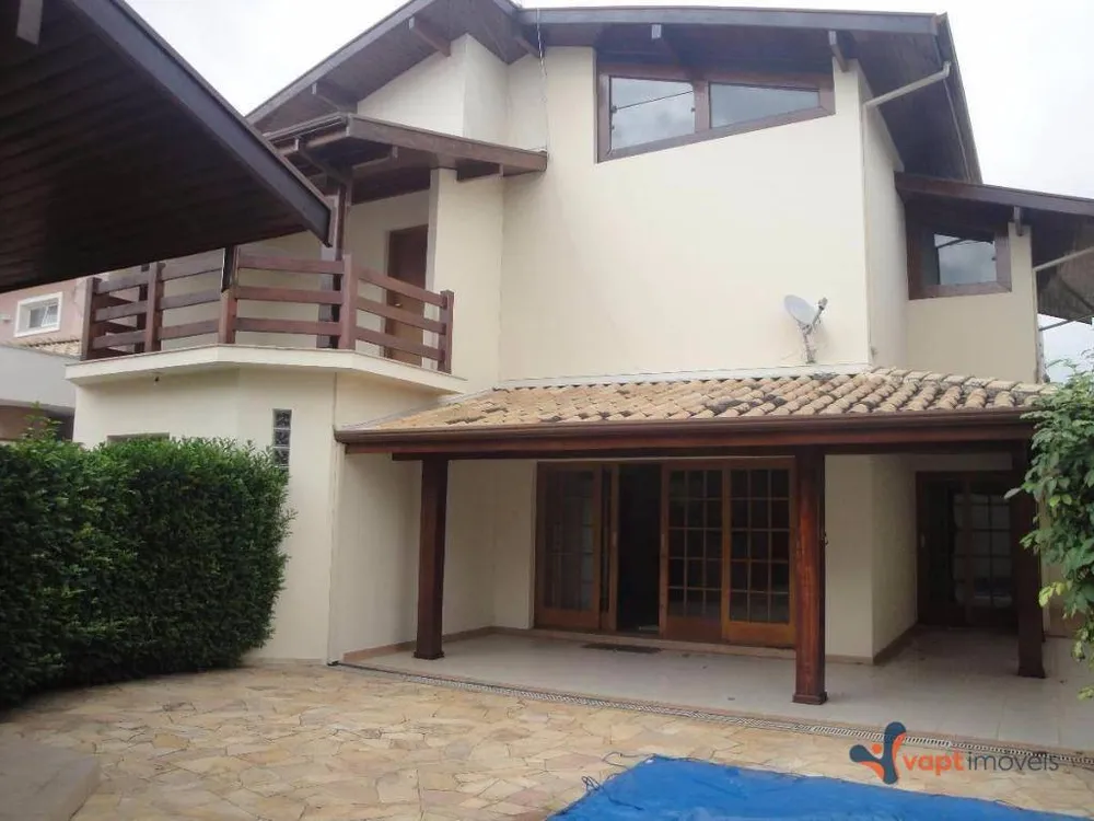 Sobrado, 3 quartos, 320 m² - Foto 1