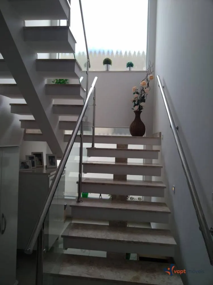 Sobrado, 4 quartos, 280 m² - Foto 2