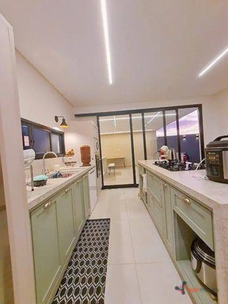 Sobrado, 4 quartos, 247 m² - Foto 4
