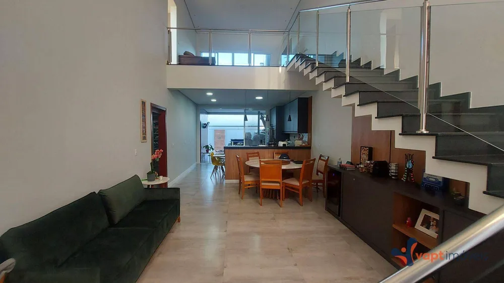 Sobrado, 4 quartos, 213 m² - Foto 1