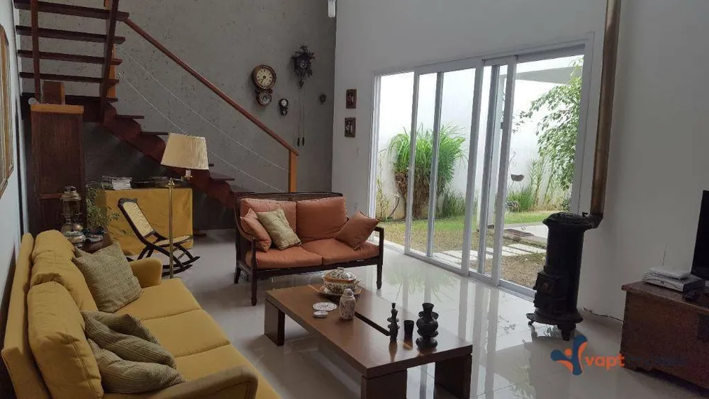 Sobrado, 3 quartos, 210 m² - Foto 3