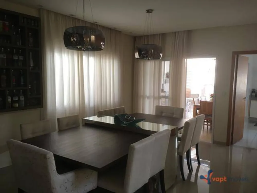 Sobrado, 4 quartos, 234 m² - Foto 3