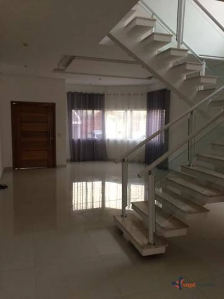Sobrado, 3 quartos, 233 m² - Foto 3