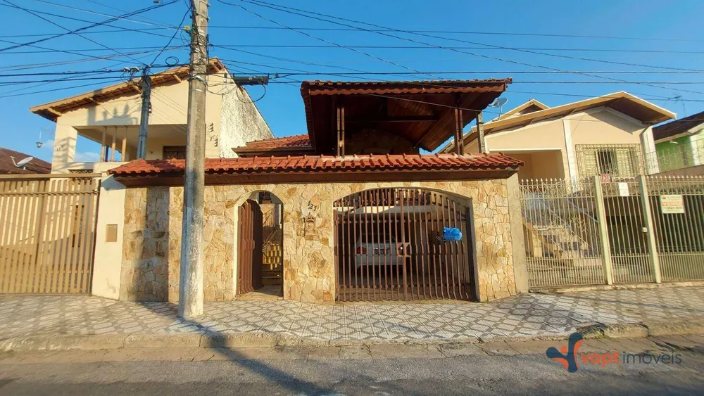 Casa, 3 quartos, 190 m² - Foto 1