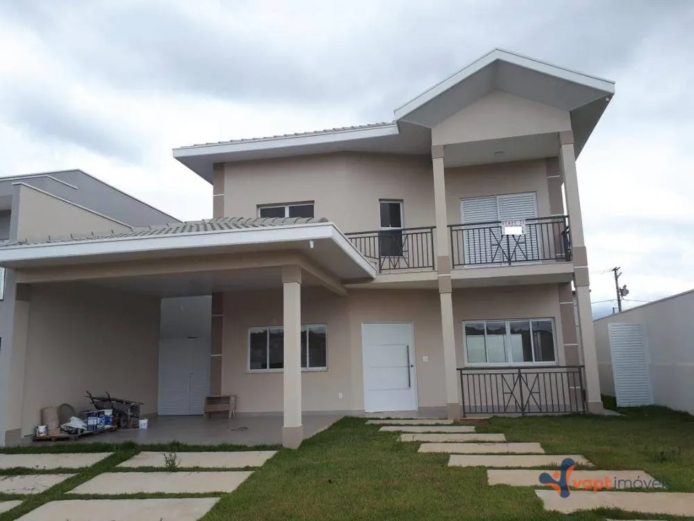 Sobrado, 3 quartos, 240 m² - Foto 1