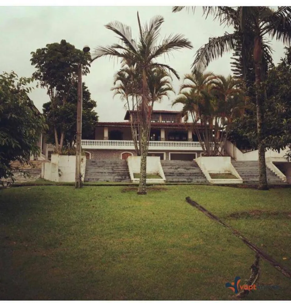 Chácara, 6 quartos, 2500 m² - Foto 1