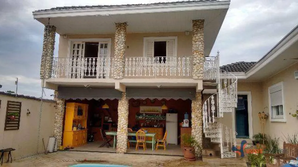 Casa de Condomínio, 4 quartos - Foto 1