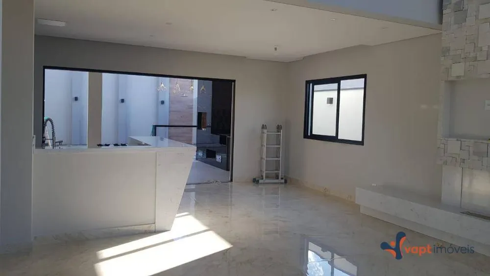 Sobrado, 4 quartos, 249 m² - Foto 2