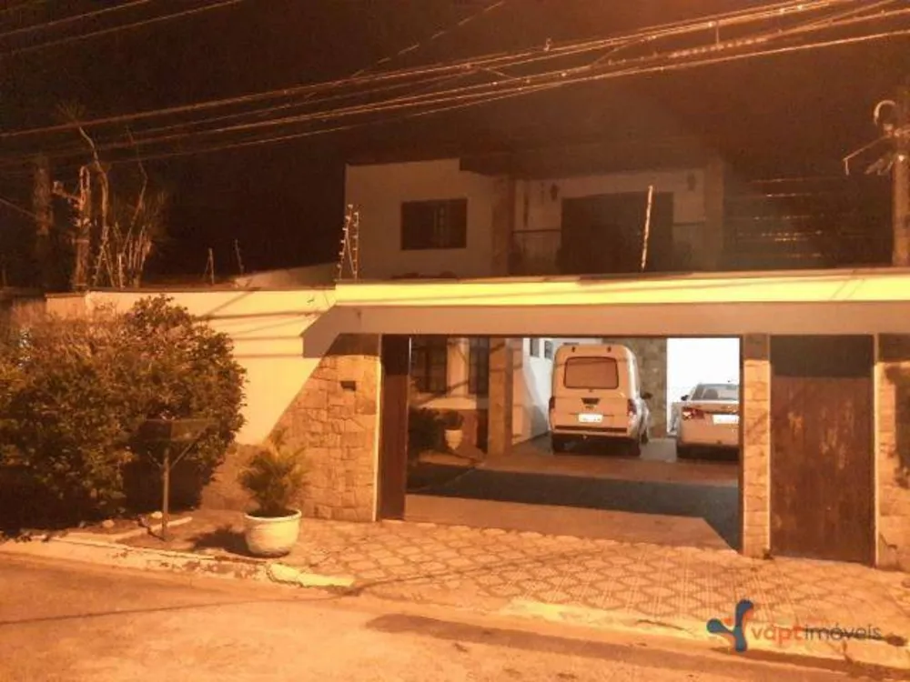 Sobrado, 3 quartos, 270 m² - Foto 1