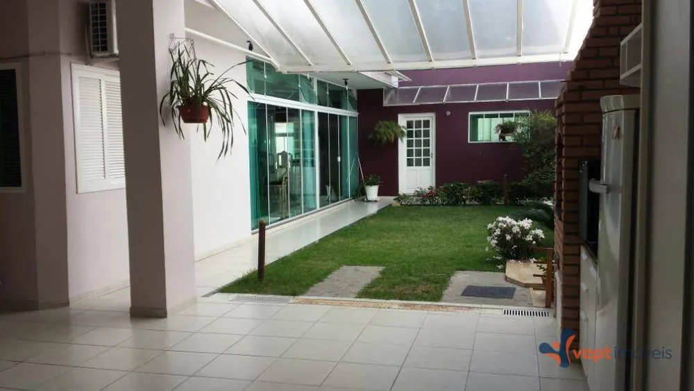 Sobrado, 4 quartos, 300 m² - Foto 1