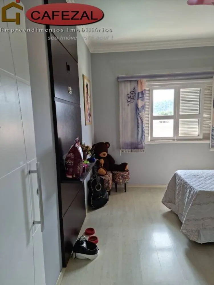 Casa, 3 quartos, 277 m² - Foto 10