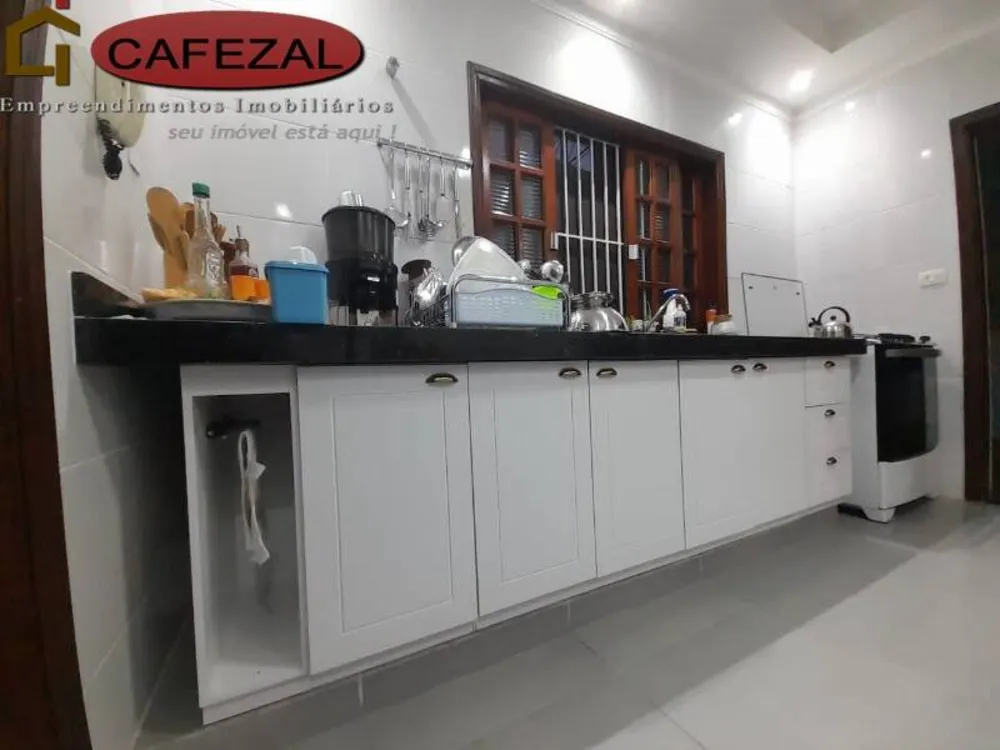 Casa, 3 quartos, 208 m² - Foto 6