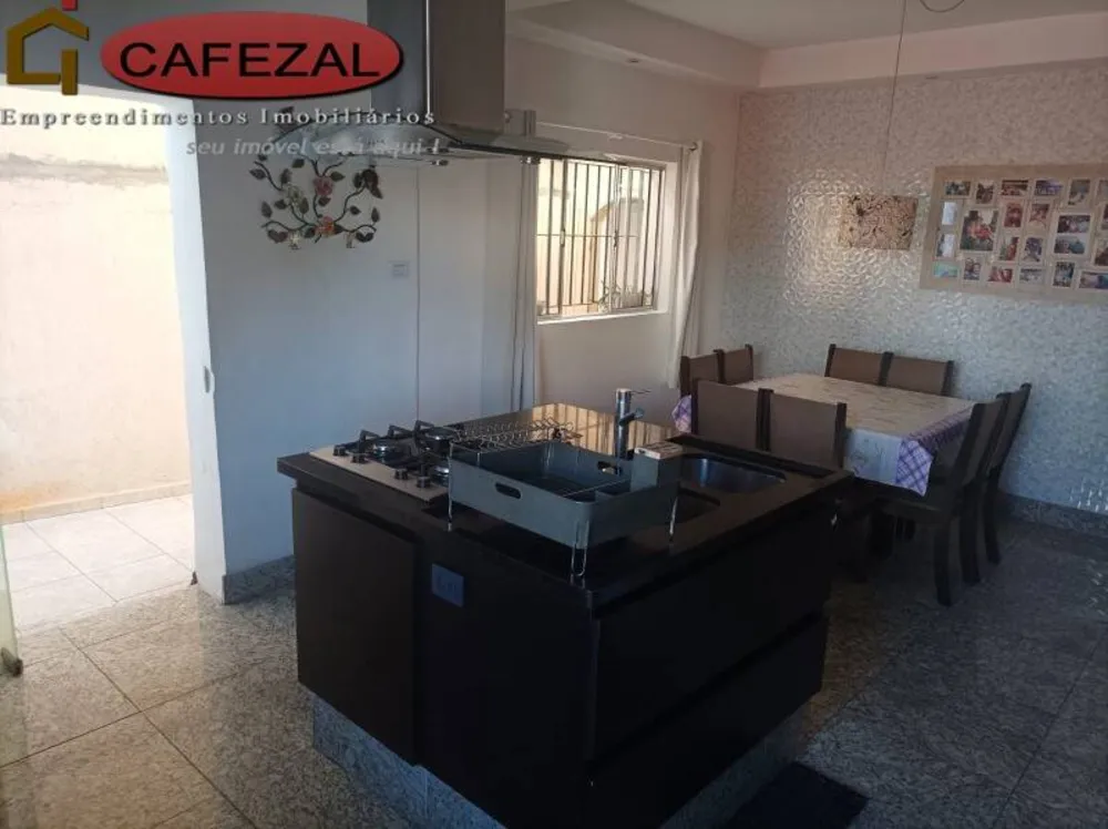Casa, 3 quartos, 150 m² - Foto 1