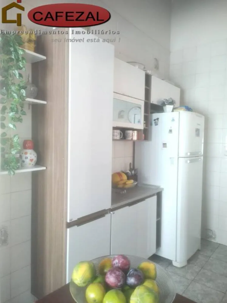 Casa, 3 quartos, 241 m² - Foto 7