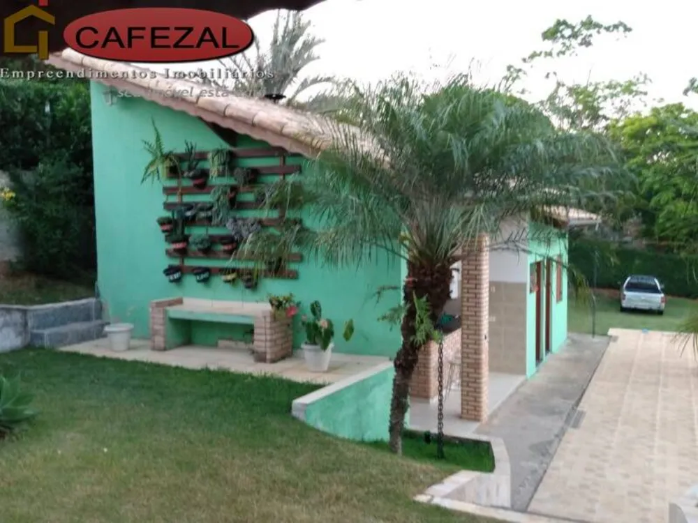 Casa, 6 quartos, 250 m² - Foto 4
