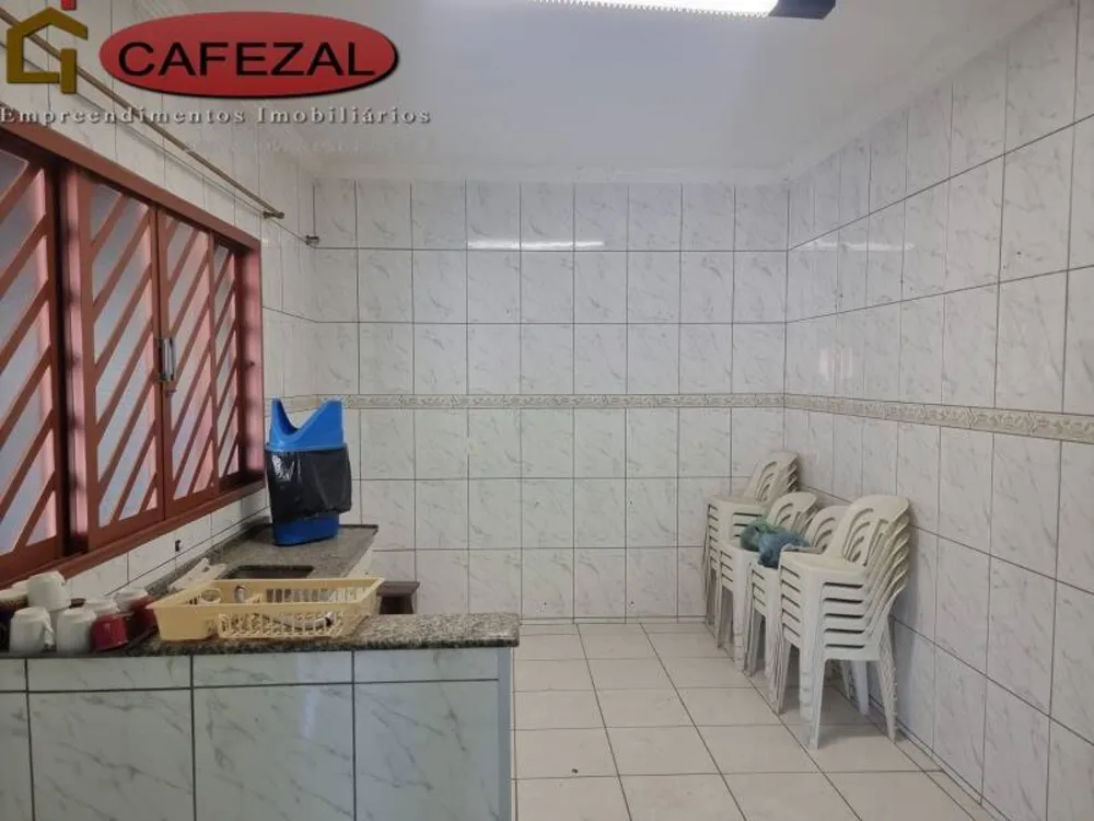 Casa, 3 quartos, 315 m² - Foto 9
