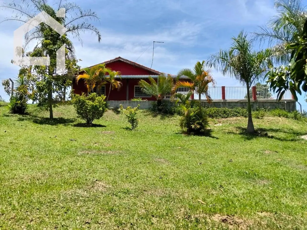 Casa, 3 quartos, 199200 m² - Foto 1