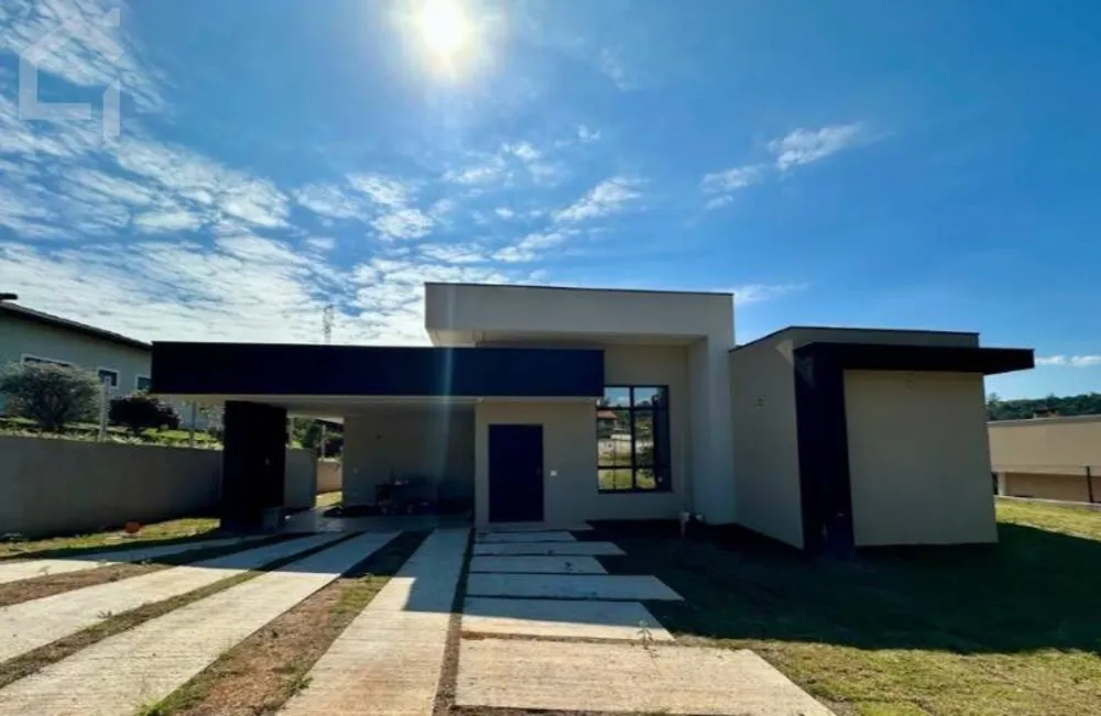 Casa, 3 quartos, 250 m² - Foto 1
