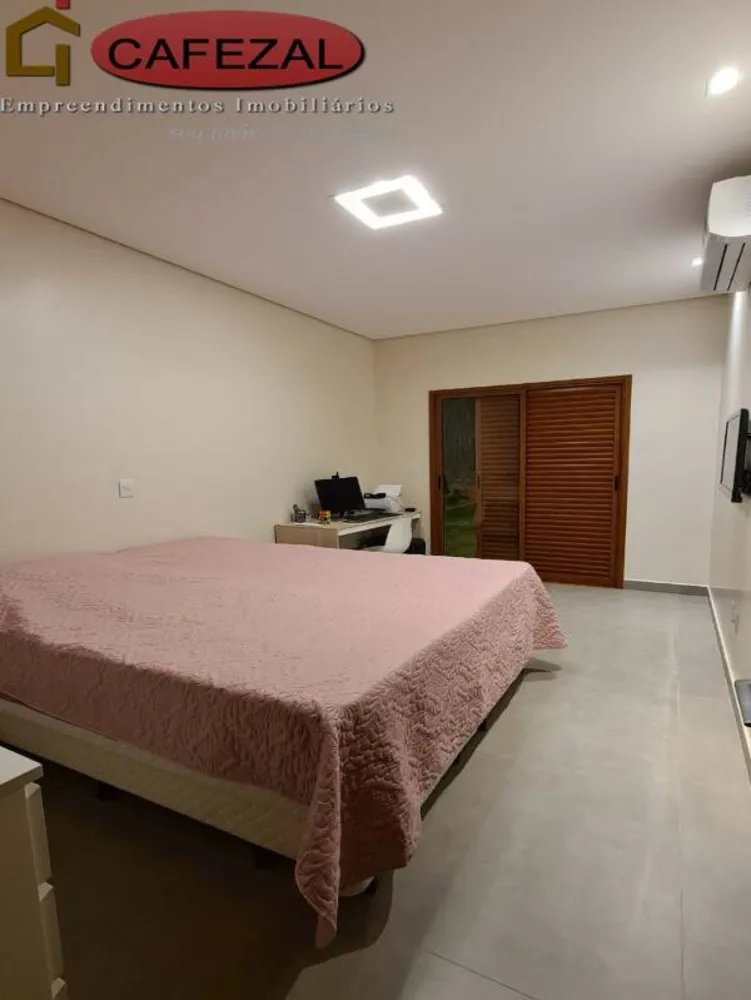 Casa, 4 quartos, 216 m² - Foto 8