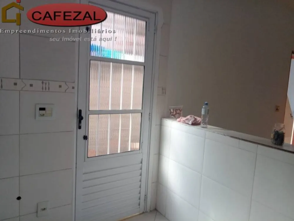 Sobrado, 3 quartos, 211 m² - Foto 8