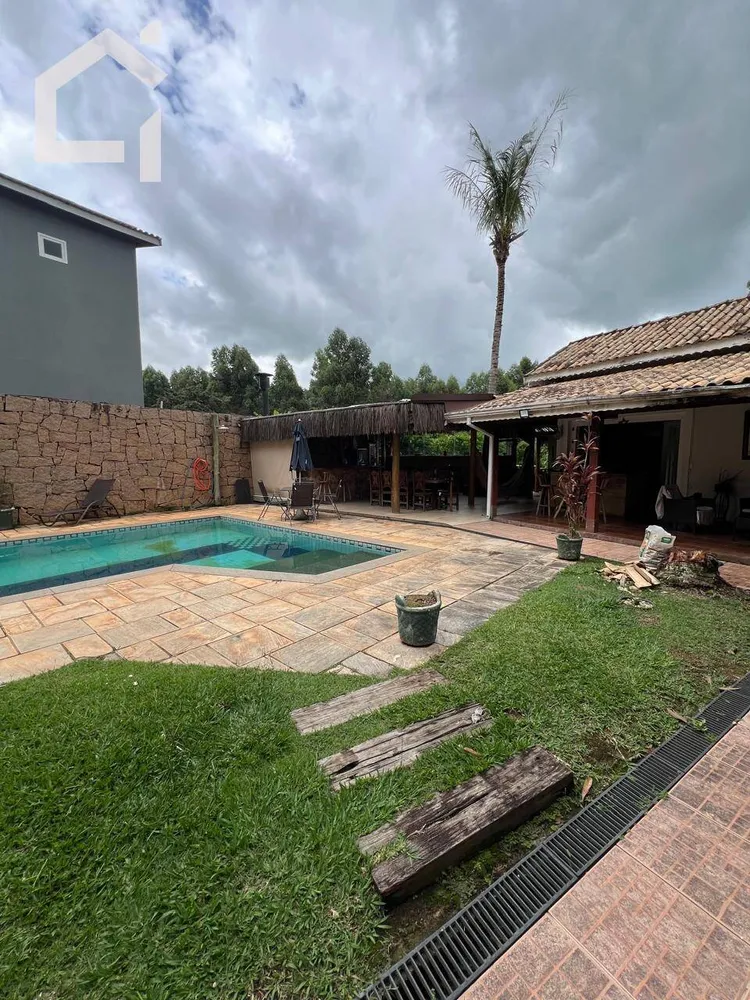 Casa, 3 quartos, 340 m² - Foto 1