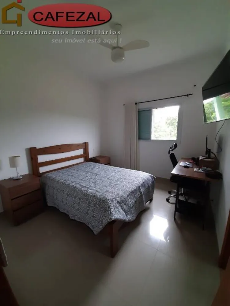 Casa, 4 quartos, 244 m² - Foto 10