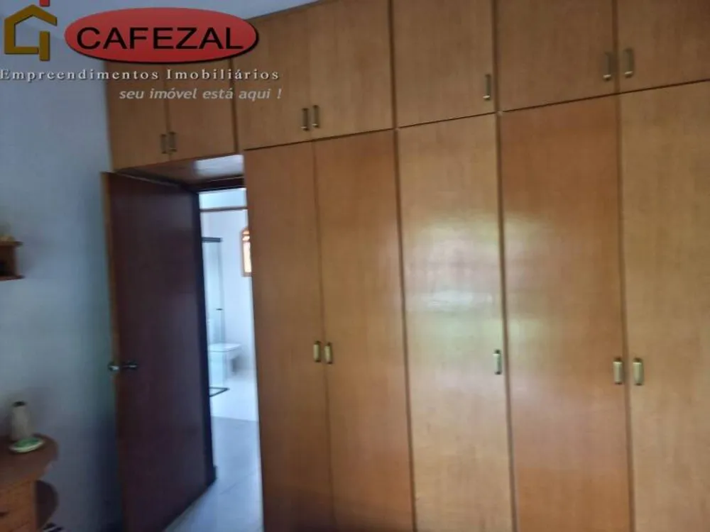 Casa, 3 quartos, 233 m² - Foto 11
