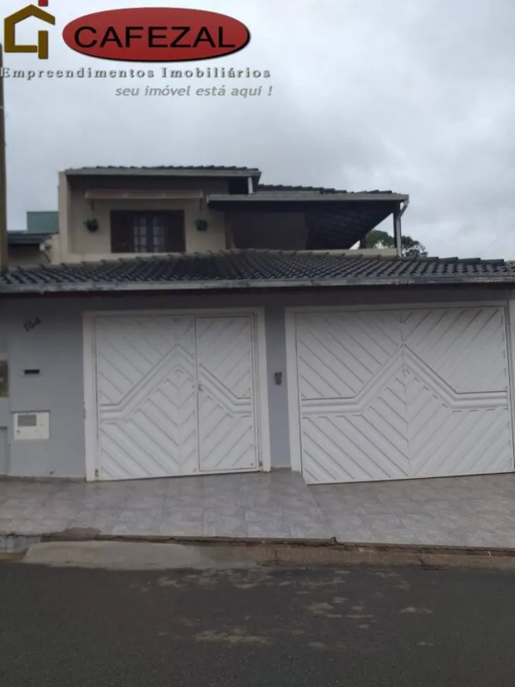 Casa, 5 quartos, 291 m² - Foto 1