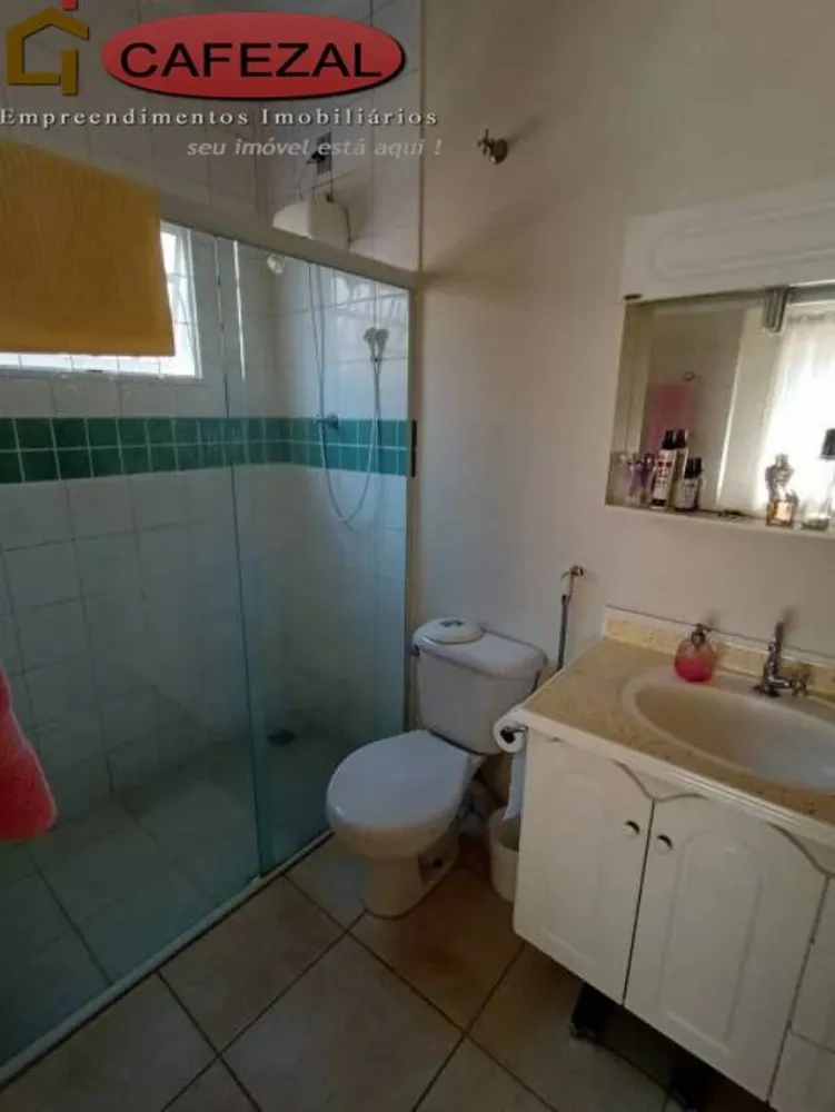 Casa, 4 quartos, 223 m² - Foto 11