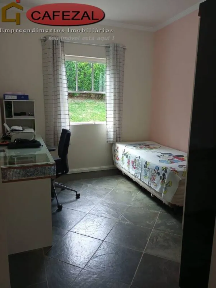 Casa, 4 quartos, 223 m² - Foto 10