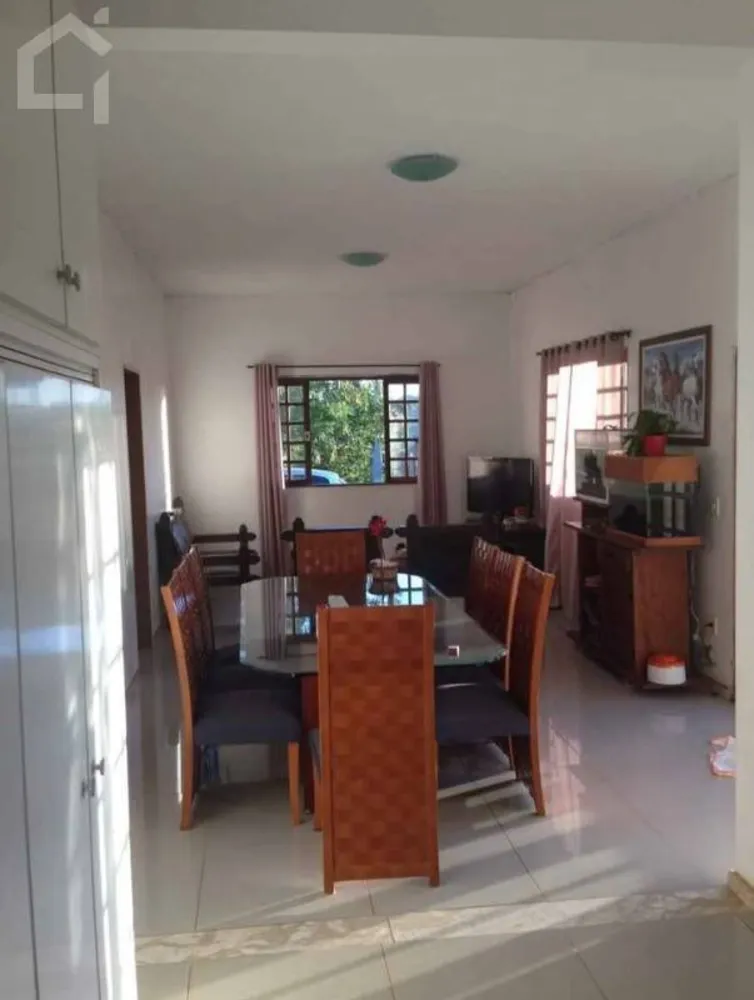 Casa, 3 quartos, 250 m² - Foto 6