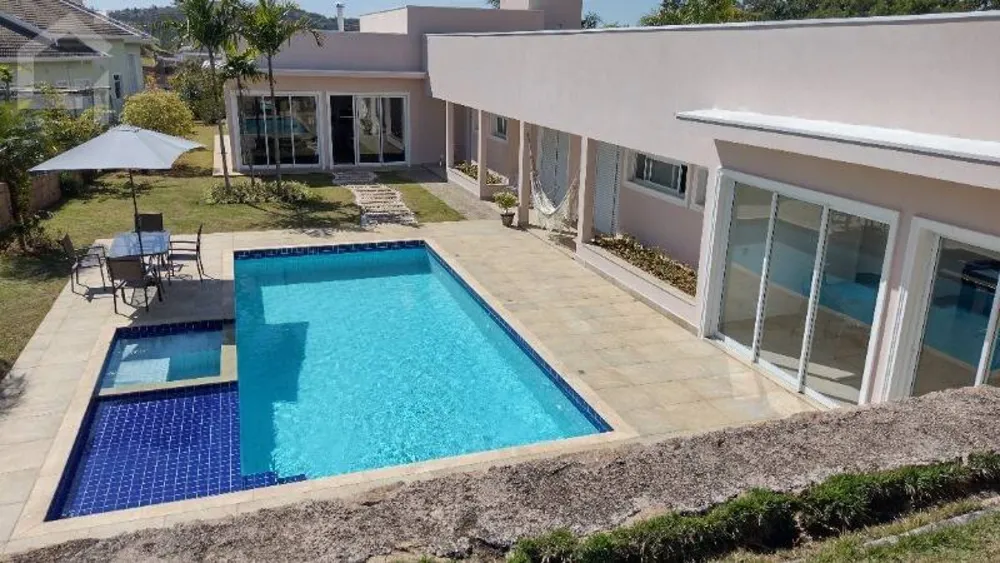 Casa, 4 quartos, 329 m² - Foto 2