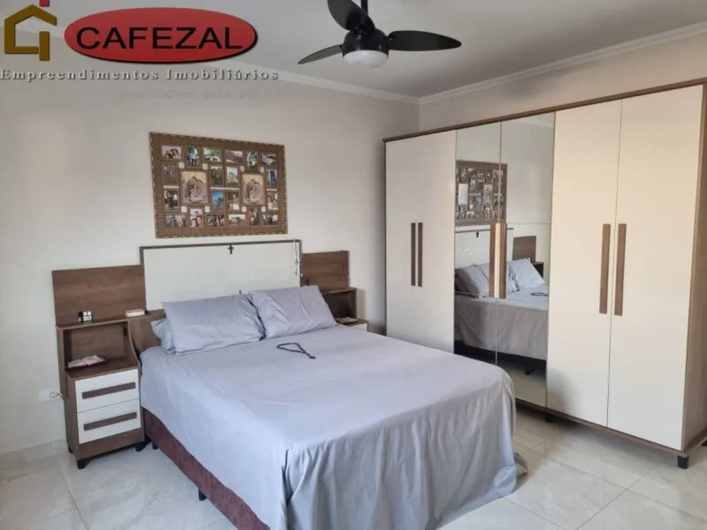 Casa, 3 quartos, 200 m² - Foto 10
