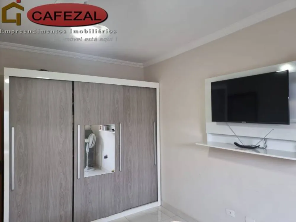 Casa, 3 quartos, 200 m² - Foto 8
