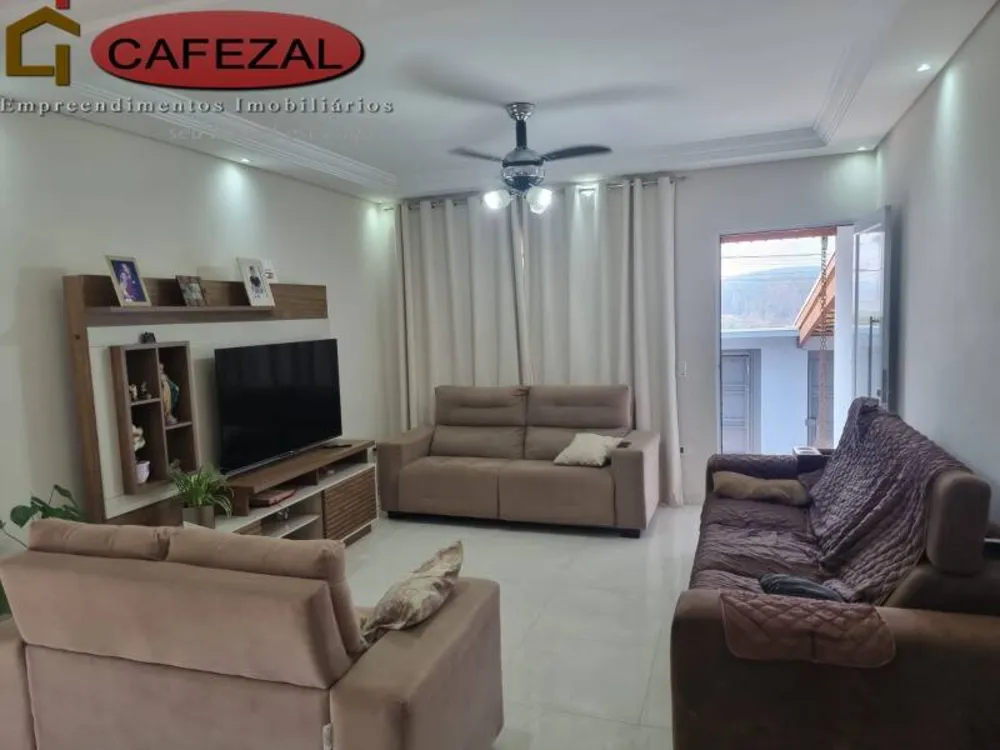 Casa, 3 quartos, 200 m² - Foto 6