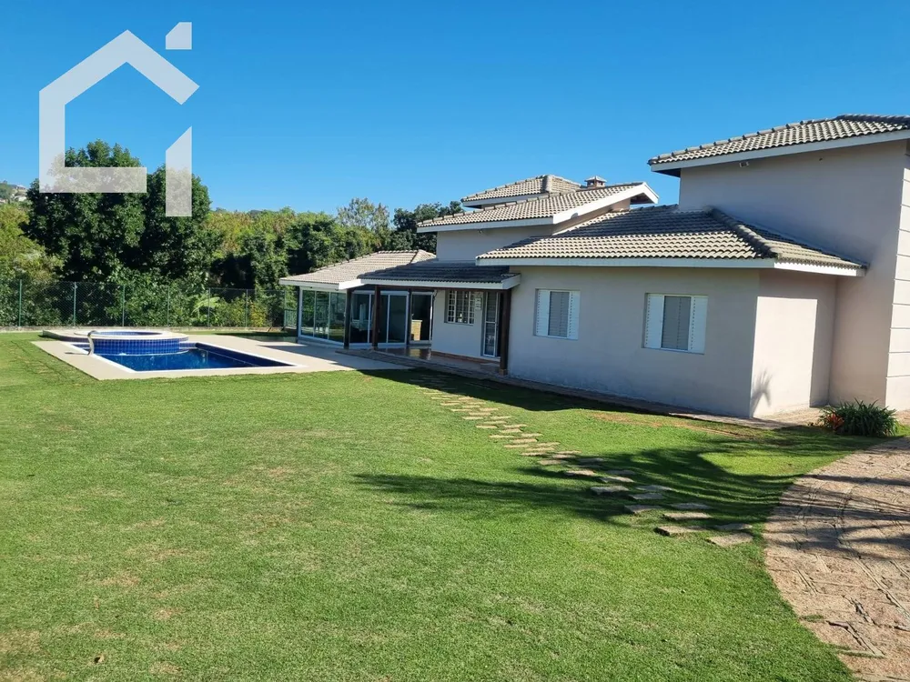Casa, 3 quartos, 218 m² - Foto 1