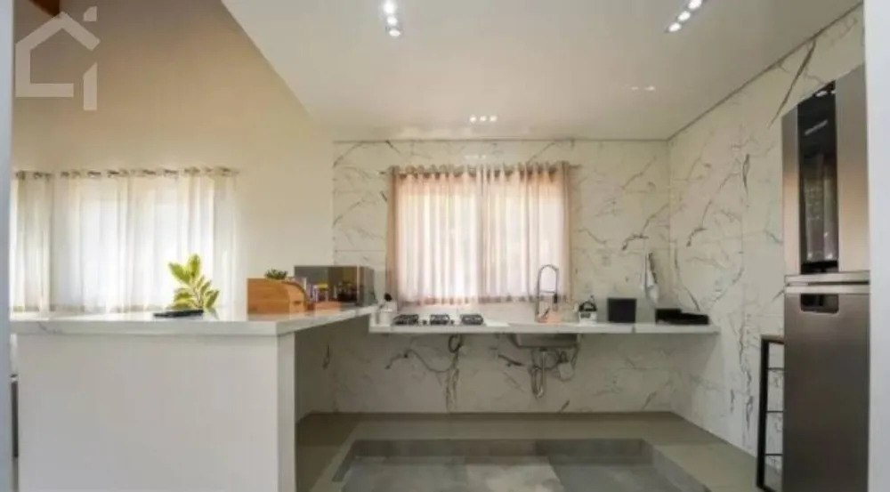 Casa, 4 quartos, 250 m² - Foto 10