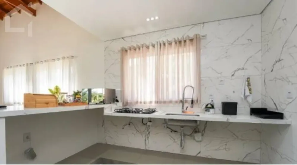 Casa, 4 quartos, 250 m² - Foto 11