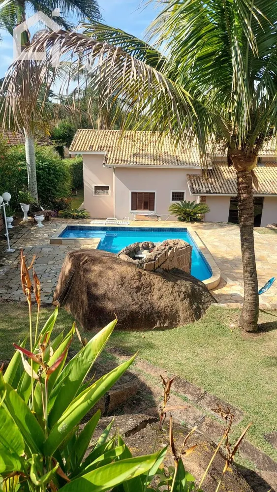 Casa, 3 quartos, 230 m² - Foto 1