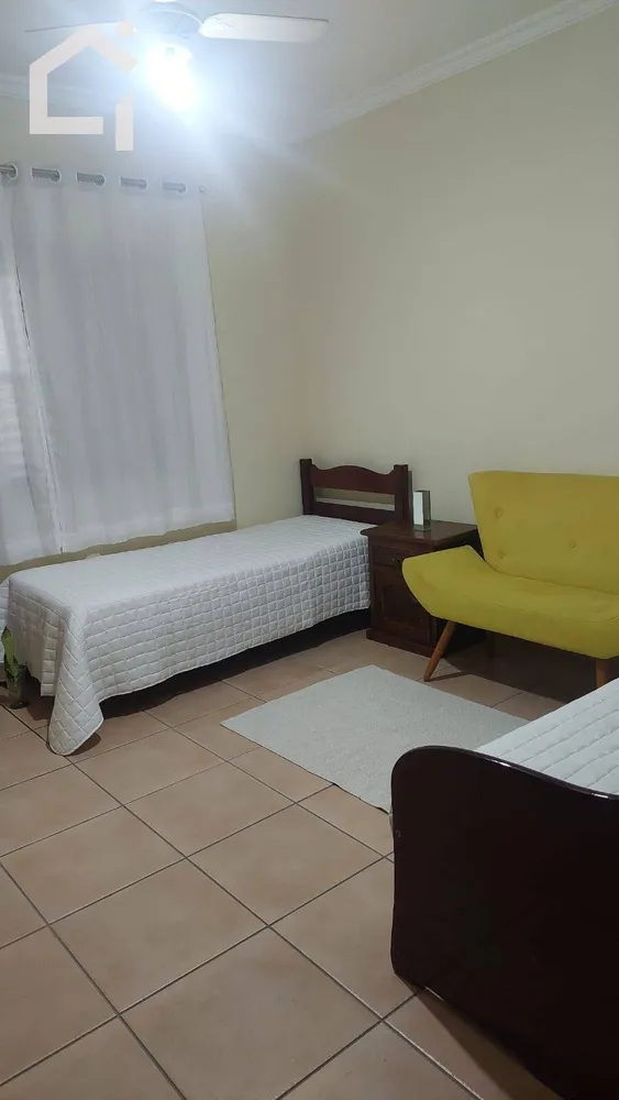 Casa, 3 quartos, 230 m² - Foto 3