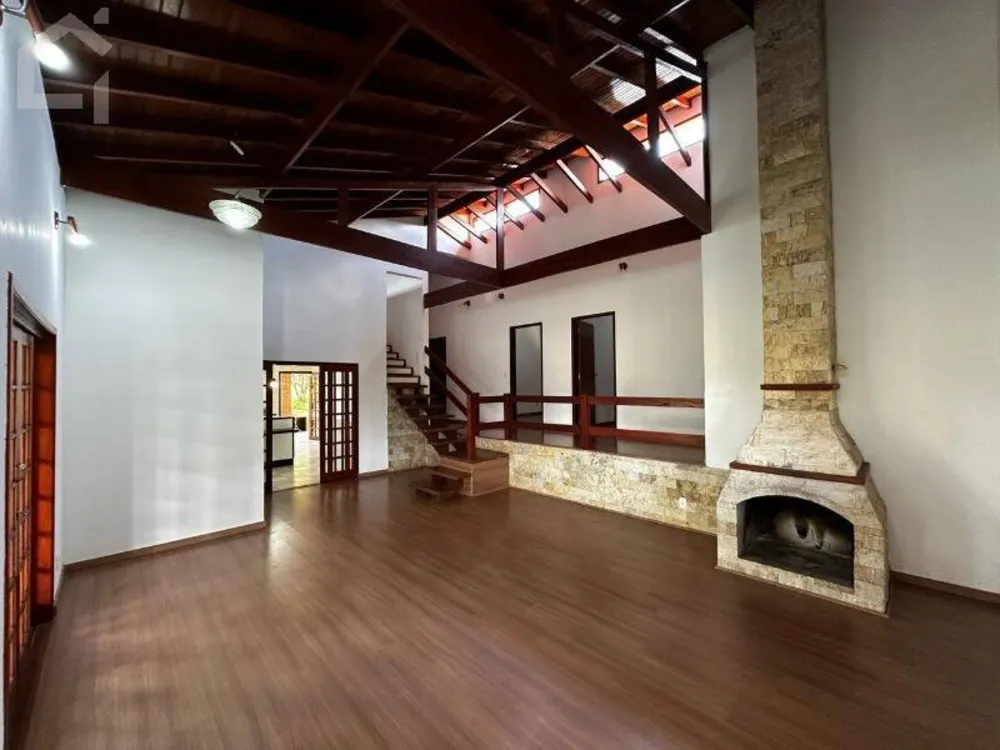 Casa, 5 quartos, 331 m² - Foto 3