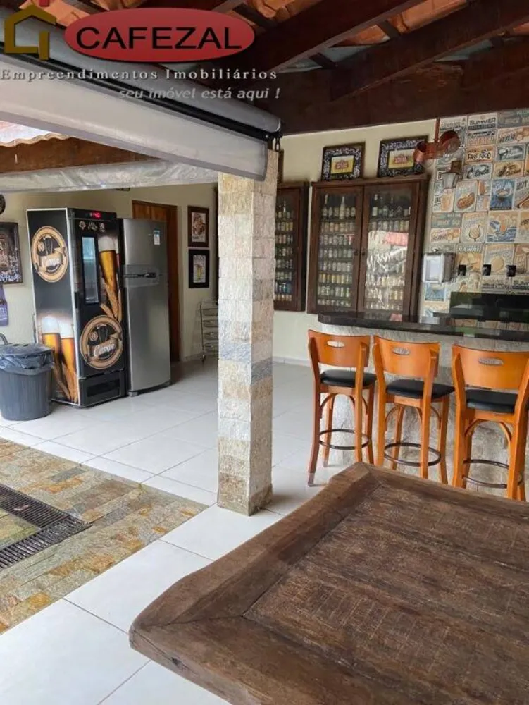 Casa, 4 quartos, 327 m² - Foto 8