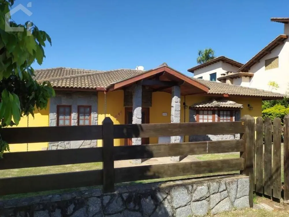Casa, 3 quartos, 238 m² - Foto 1