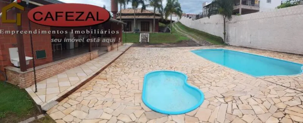 Casa, 3 quartos, 224 m² - Foto 1