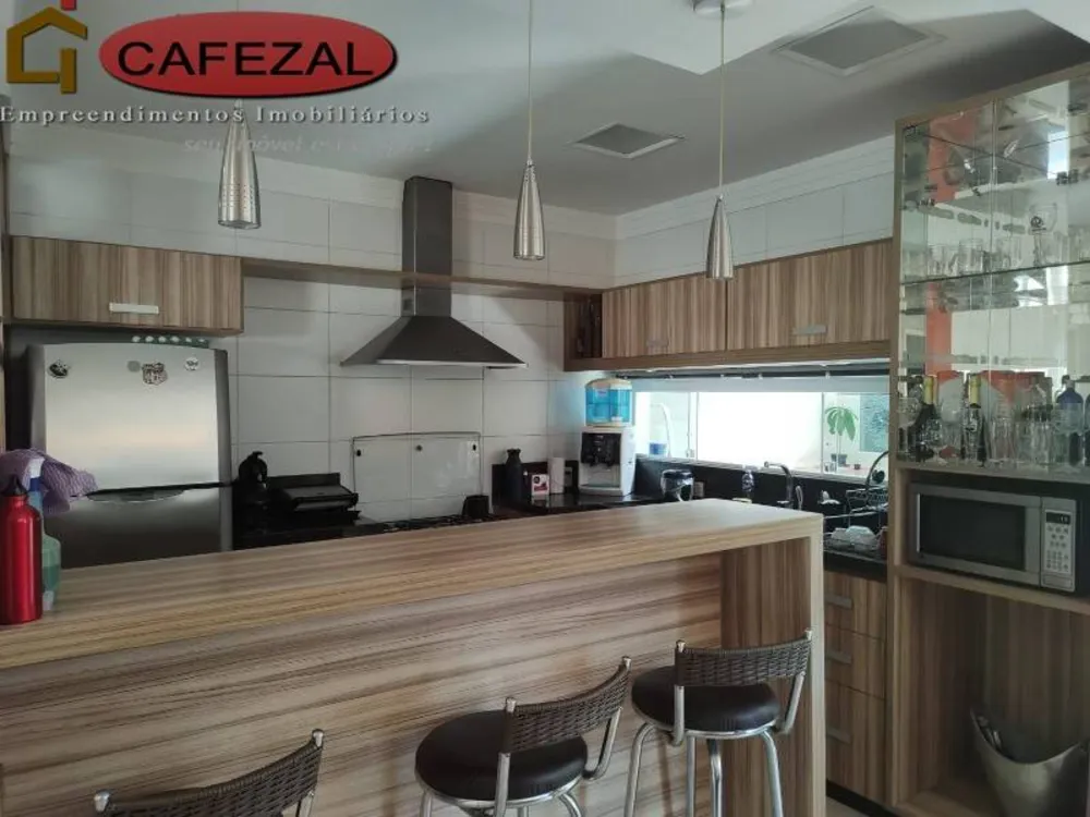 Casa, 3 quartos, 350 m² - Foto 8