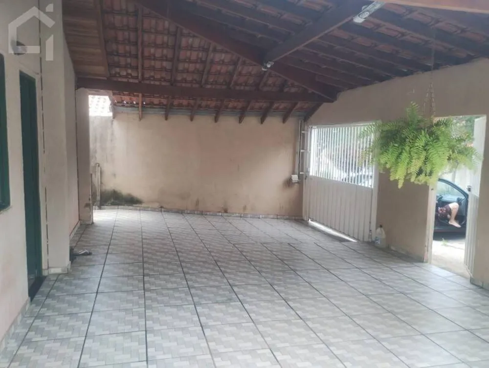 Casa, 2 quartos, 197 m² - Foto 1