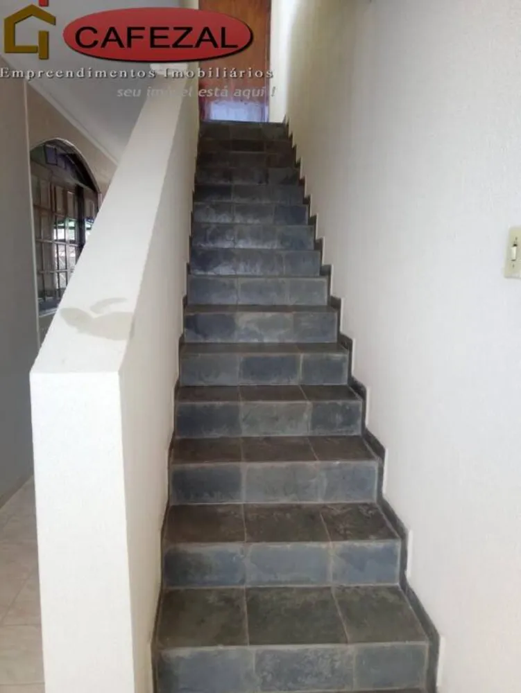 Sobrado, 4 quartos, 498 m² - Foto 5