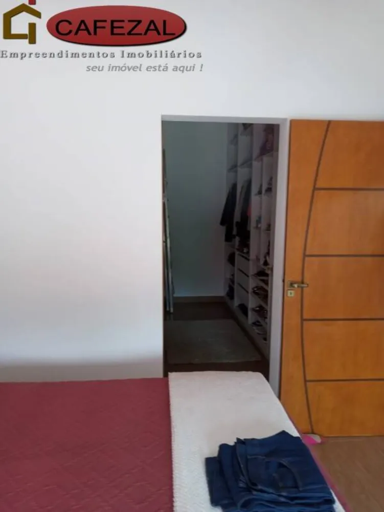 Casa, 4 quartos, 230 m² - Foto 7