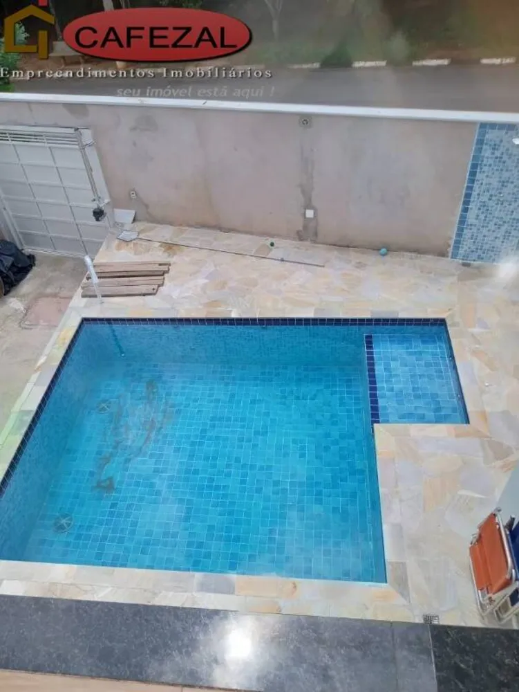 Casa, 4 quartos, 230 m² - Foto 8